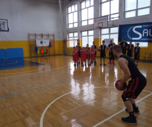 Basket Camp w Grudziądzu. Trening z Kacpą