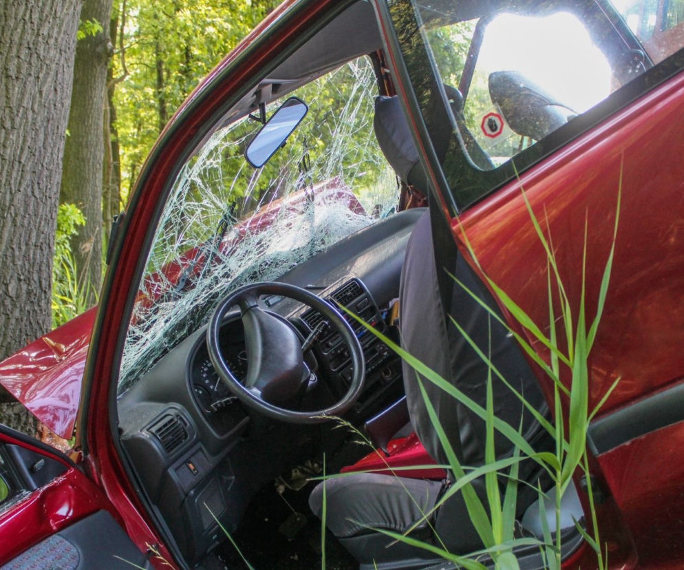 Mroków: tragiczny wypadek na S17. Cięzarówka zderzyła się z autem. NIe żyją dwie osoby