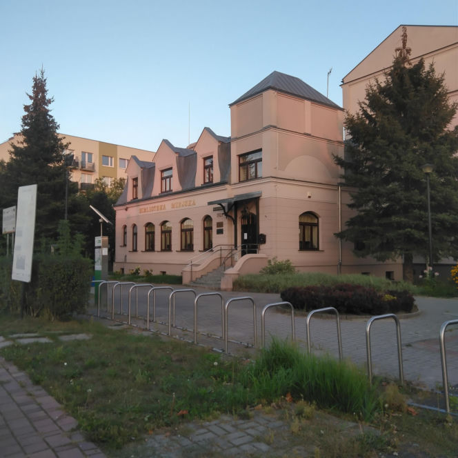 W tym mieście w województwie łódzkim było kiedyś tylko 13 domów. Tworzył w nim Władysław Strzemiński