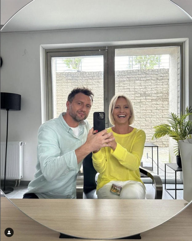 M jak miłość na planie. Dorota (Iwona Rejzner), Bartek (Arkadiusz Smoleński)
