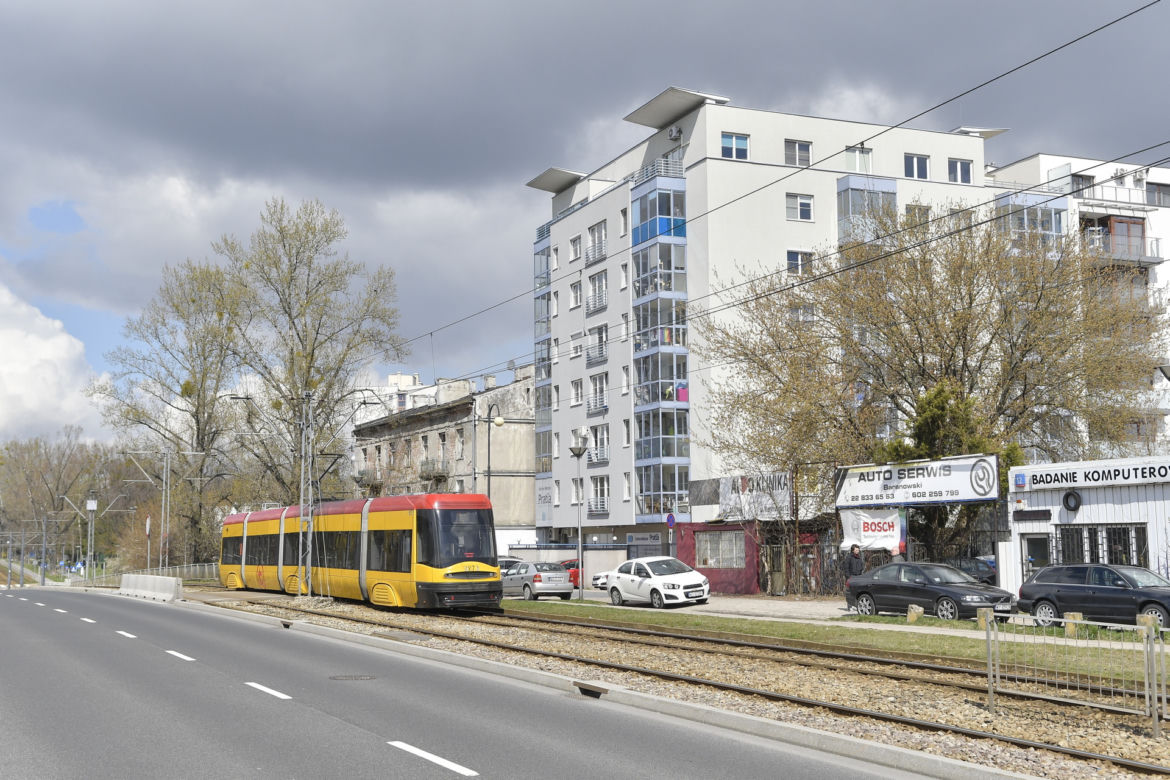 Zamknęli drogę i straciłem klientów. Przedsiębiorcy z Marymonckiej narzekają na decyzje drogowców 