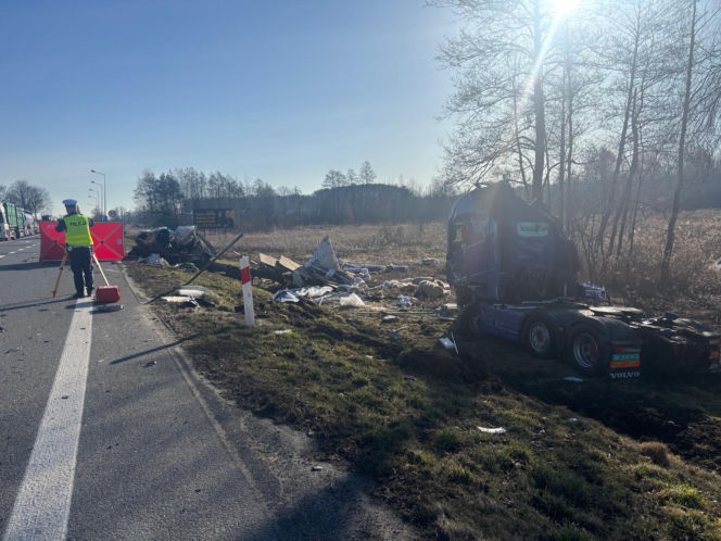 Śmiertelny wypadek na DK94 w Ładnej [ZDJĘCIA]
