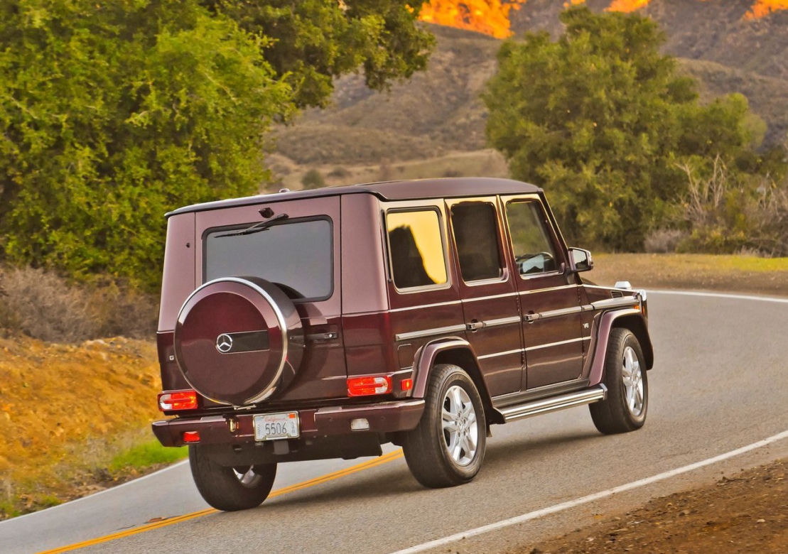 Mercedes-Benz G550