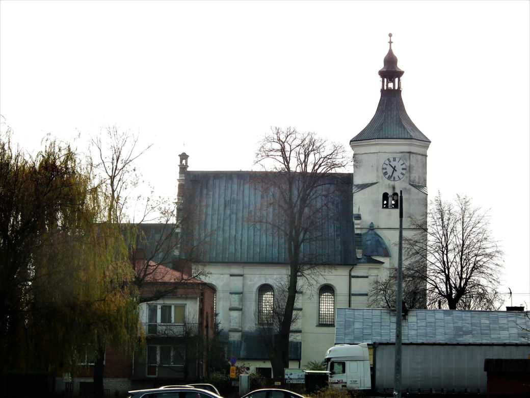 To jedno z najpiękniejszych miast w łódzkim. Kiedyś leżało w województwie mazowieckim