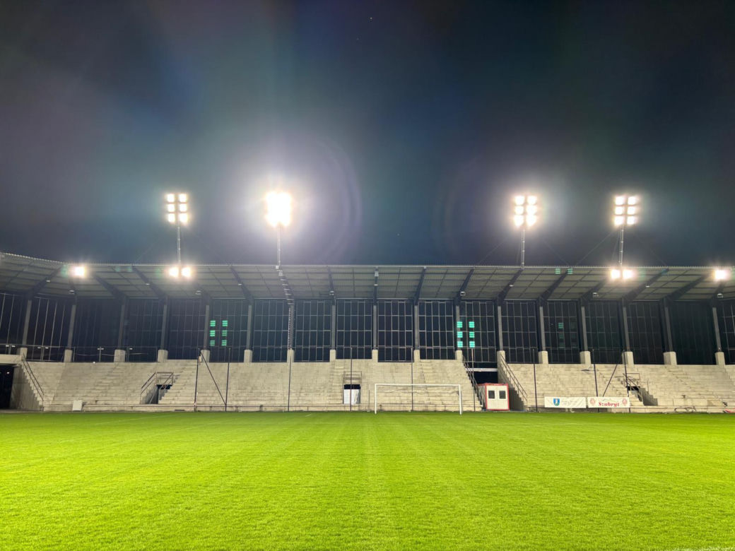 Oświetlenie stadionu przy ul. Kilińskiego w Nowym Sączu 