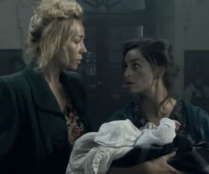 Czas honoru Powstanie odc. 8. Emilia (Sonia Bohosiewicz), Lena (Agnieszka Więdłocha)