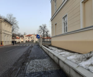 Siedleckie szkoły przy ul. Konarskiego i Prusa i ich okolica w lutym 2021 roku