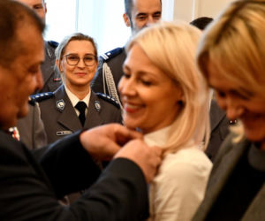 Białystok. Od 30 lat są związani z policją. Zobacz kto został wyróżniony