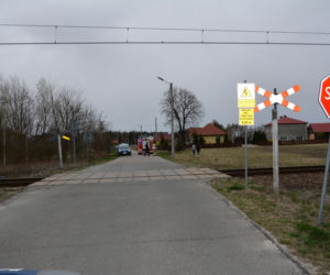 Tragedia na przejściu kolejowym w Jadachach. Nie żyje młode małżeństwo!