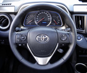 Toyota RAV4 2013