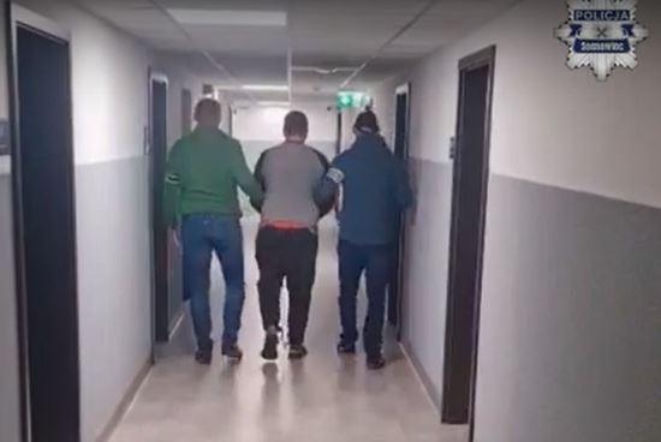 Niepojęta tragedia w rodzinie. 25-latek zamordował ojca