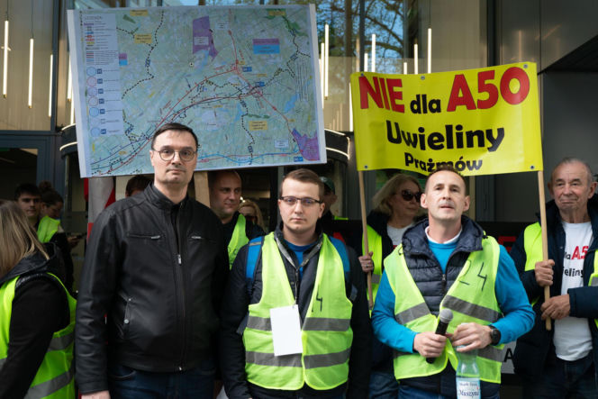 Dramat setek rodzin pod Warszawą! Nowa autostrada zburzy ich domy?! „Żyjemy na bombie”