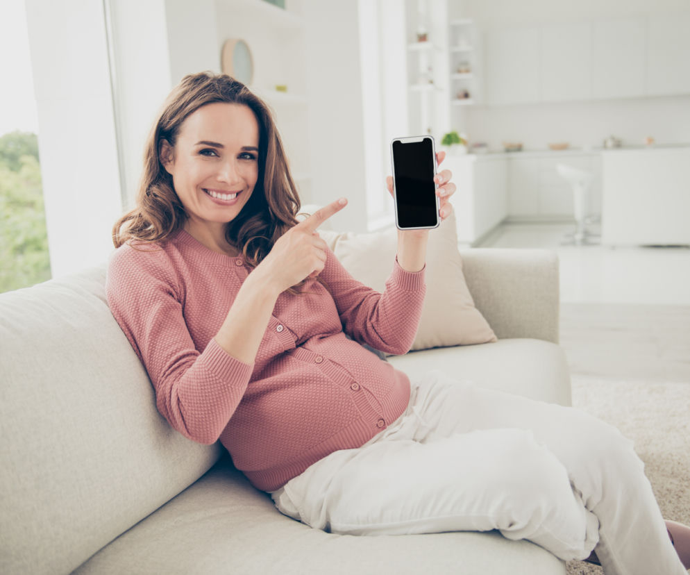 Aplikacje ciążowe i dla młodej mamy - warto je mieć na smartfonie