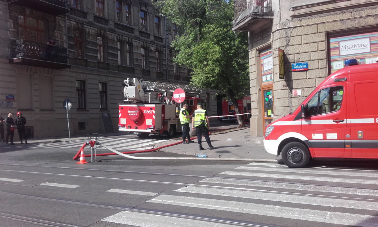 Groźny pożar na Gdańskiej w Łodzi