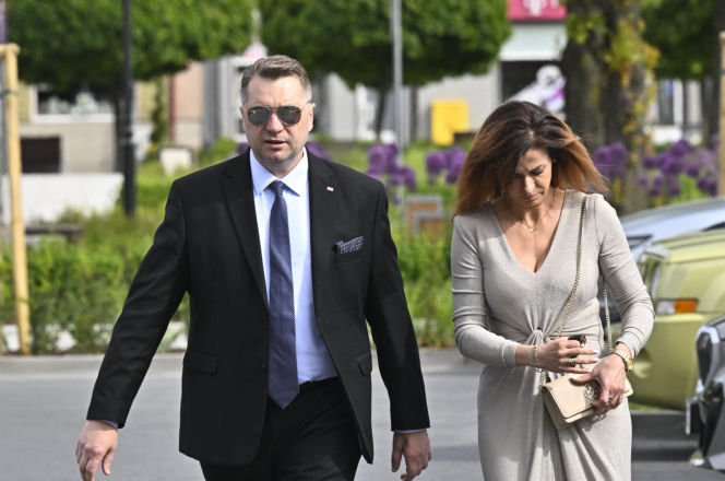 Czarnek chwali się dokonaniami żony! Gratuluję Kochanie pięknego sukcesu!