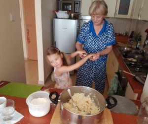 Podkarpackie. Heroiczna walka córek o matkę [ZDJĘCIA]