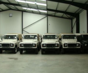 Land Rover Defender NATO