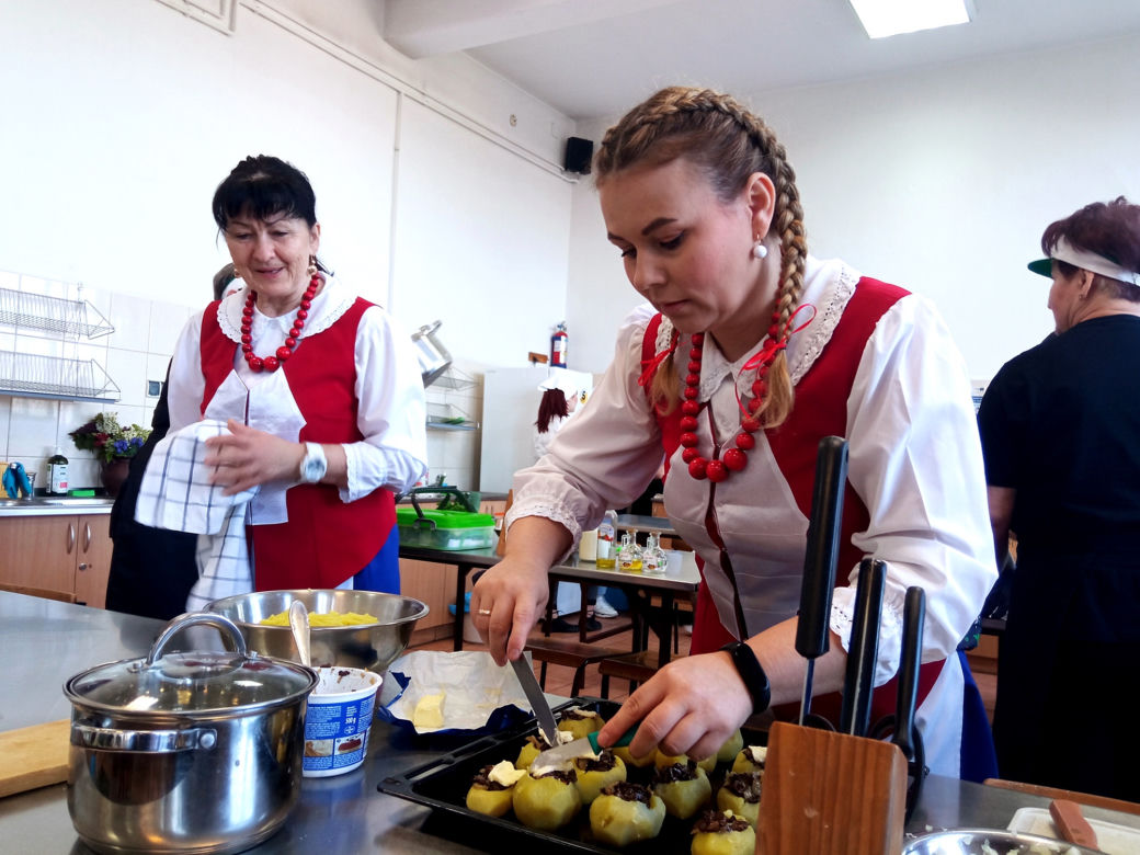Konkurs kulinarny im. Wiktora Kulerskiego w grudziądzkim gastronomiku