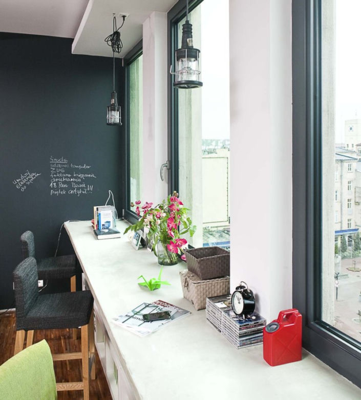 Małe mieszkanie urządzone jak loft