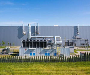 90-tonowy cylinder w fabryce POL-MAK Iława. Rozbudowa za 124 mln zł coraz bliżej rozruchu