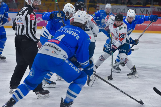 KH Energa Toruń - Unia Oświęcim 4:1, zdjęcia kibiców i zawodników z meczu nr 6