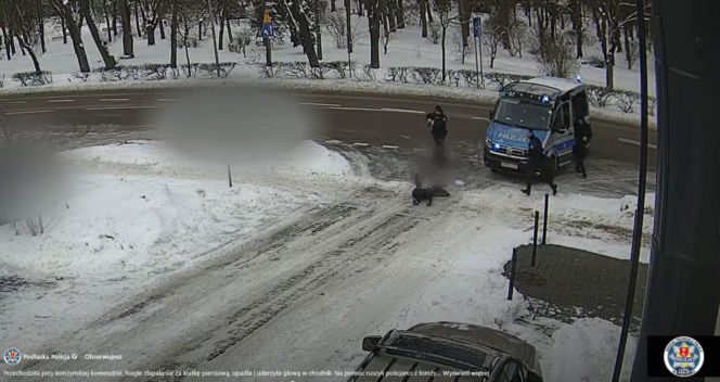 Łomża. Szybka reakcja policjantów uratowała kobiecie życie!
