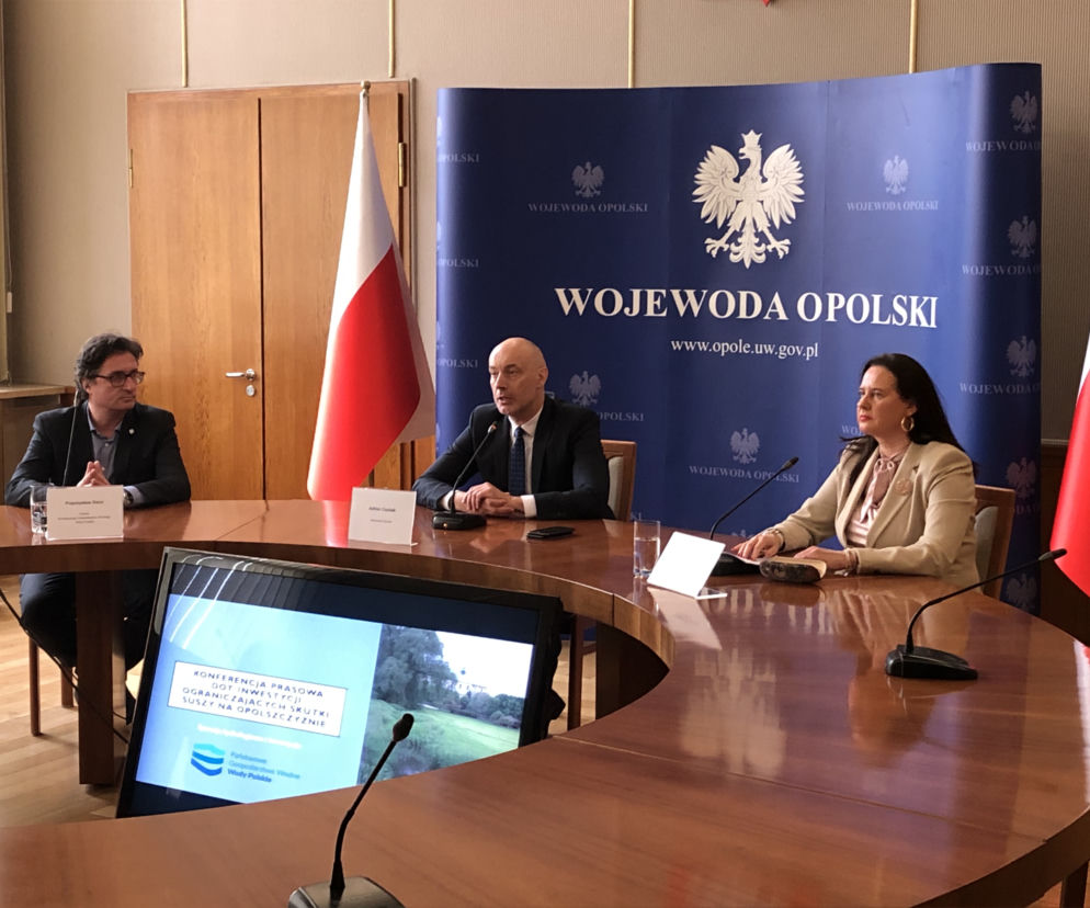 Od lewej: Przemysław Daca, Adrian Czubak, Violetta Porowska