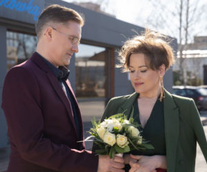 Na sygnale odc. 232. Ślub Martyny i Piotra. Artur Góra (Tomasz Piątkowski), Lidka Chowaniec (Anna Haba)