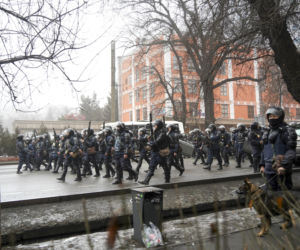 Rzeź w Kazachstanie! Bunt przeciw drożyźnie. Kostnice pełne demonstrantów