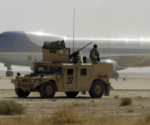 Iran ZAATAKOWAŁ bazę USA