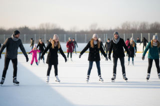 Największe lodowisko w Polsce. Sprawdziliśmy szczegóły oferty