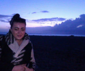 Elżbieta Wycech na plaży