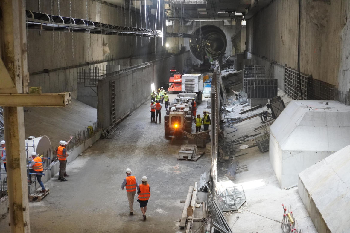 Łódź. Tak wygląda budowa tunelu średnicowego. Drąży go maszyna Katarzyna [ZDJĘCIA].