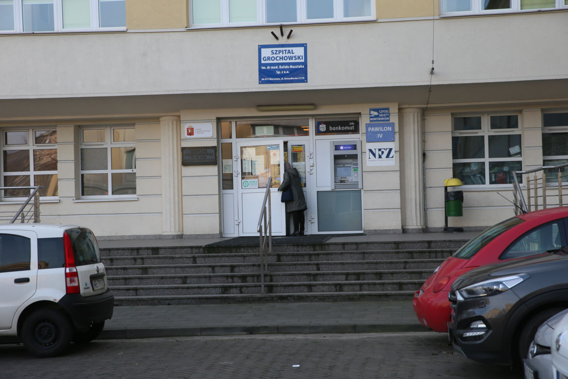 Młoda pielęgniarka zmarła na koronawirusa