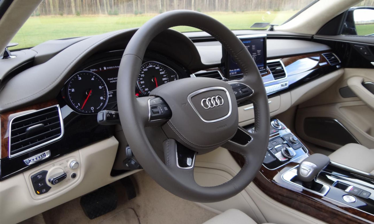 Audi A8 Lang 2013 V8 4.2 TDI 