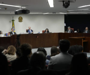 Był prezydent próbował uciec z aresztu! Użył lutownicy