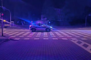 Ewakuacja galerii w Jeleniej Górze. Niewybuchy z II wojny światowej w koszu na śmieci i na trawniku