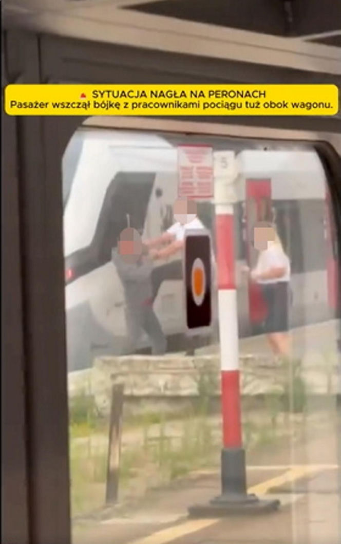 Szokujące sceny na peronie w Wejherowie! Bójka agresywnego pasażera z konduktorem