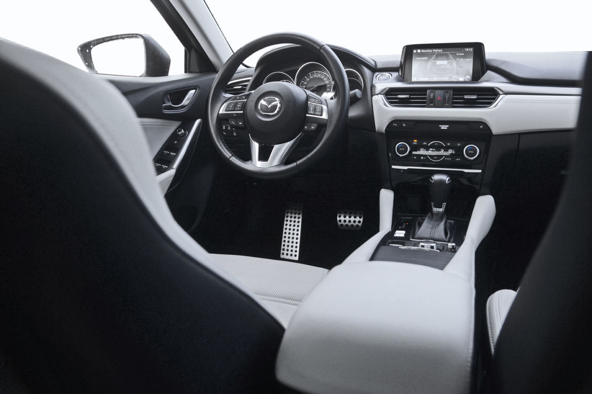 Mazda 6 2.5 AT SkyPassion