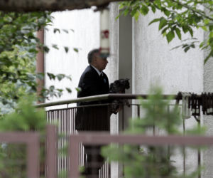 Smutny widok domu Kaczyńskiego. Willa na Żoliborzu się sypie