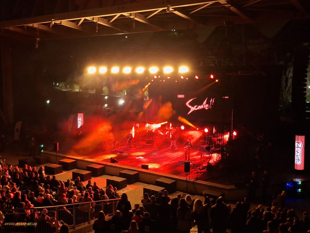 PGS Rock Festival na Kadzielni. Tłumy fanów śpiewały z LemON-em i Ewą Farną