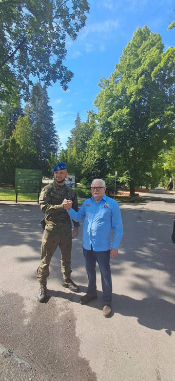 Jedni hucznie świętowali rocznicę wyborów z 1989 r., inni dusili prawdziwki