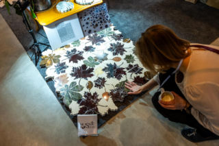 Posadzka niczym dzieło sztuki. Marmur na podłogi, ściany, parapety w domu to nie tylko płytki i płyty