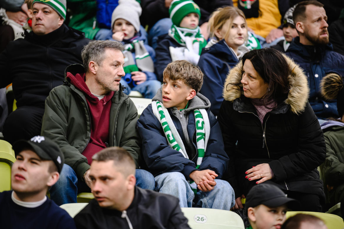 Lechia Gdańsk - Raków Częstochowa; Zdjęcia kibiców z meczu 30. kolejki PKO BP Ekstraklasy