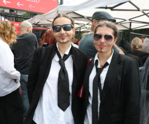 Fani przed koncertem Pitbulla
