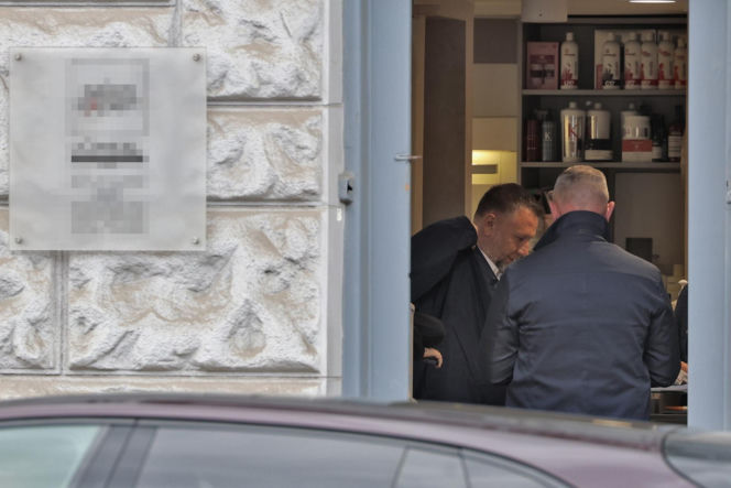 Minister Kierwiński wpadł do fryzjera