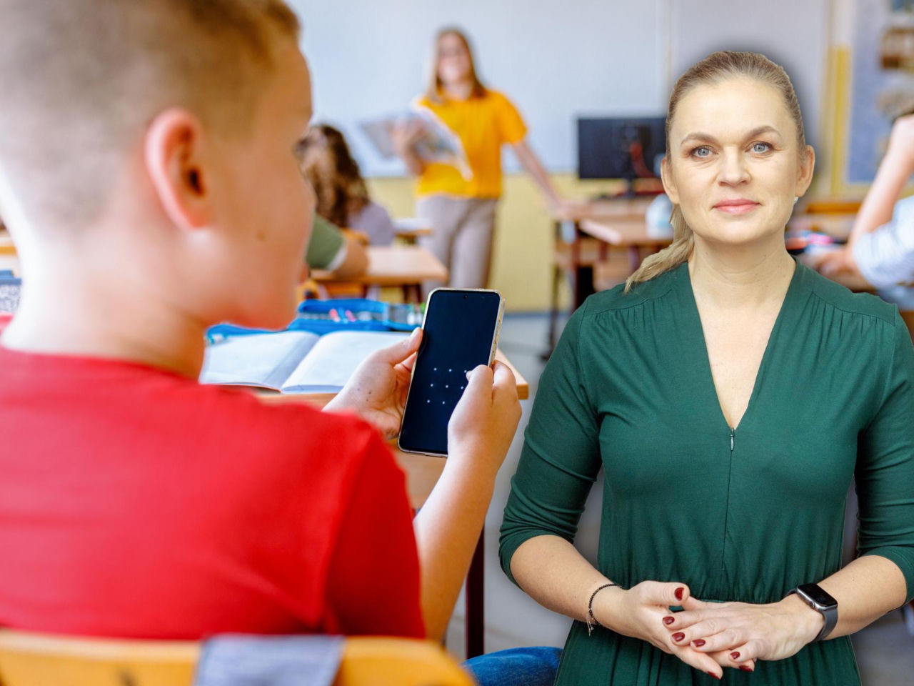 Uczniowie wystawili Barbarze Nowackiej ocenę na koniec roku szkolnego. Jak jej poszł…