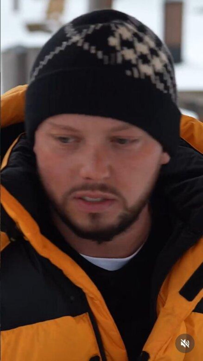 Wojna o kiełbasę w sieci! Miliony w tle i groźby prawne po recenzji Książula