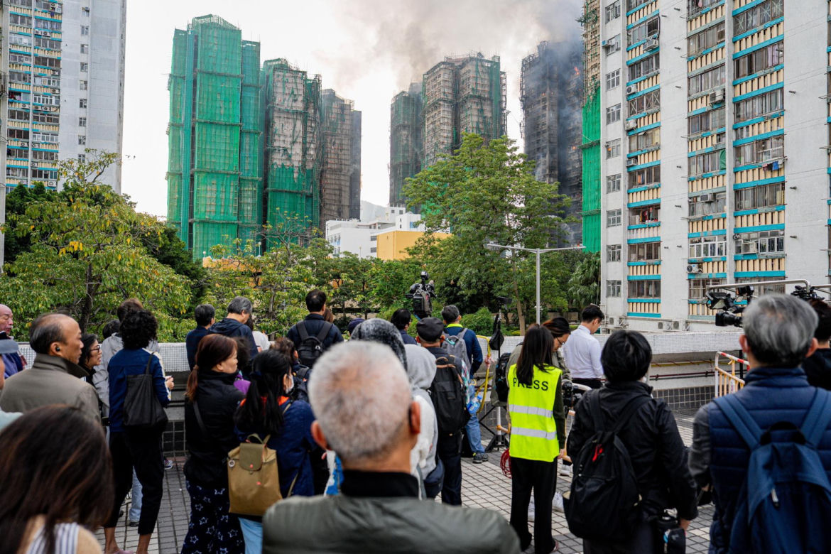 Hongkong / Pożar wieżowców. Liczba ofiar wzrosła już do 44.