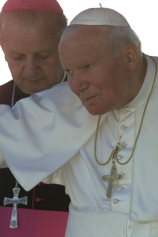 Stanisław Dziwisz. Żyłem przy świętym człowieku